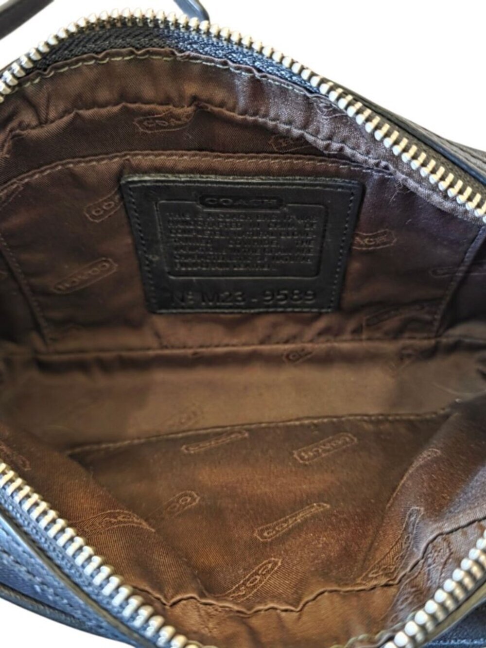 Vintage Y2K Coach 9589 Black Leather Legacy West Mini Camera Crossbody Bag - Picture 10 of 16